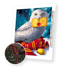 Załaduj obraz do przeglądarki galerii, Owl with Letter