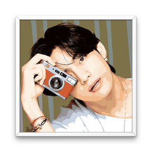 V with Camera